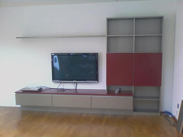 Wohnwand Oberfläche RAL 3009 / 7048 lackiert (Eisingen)
